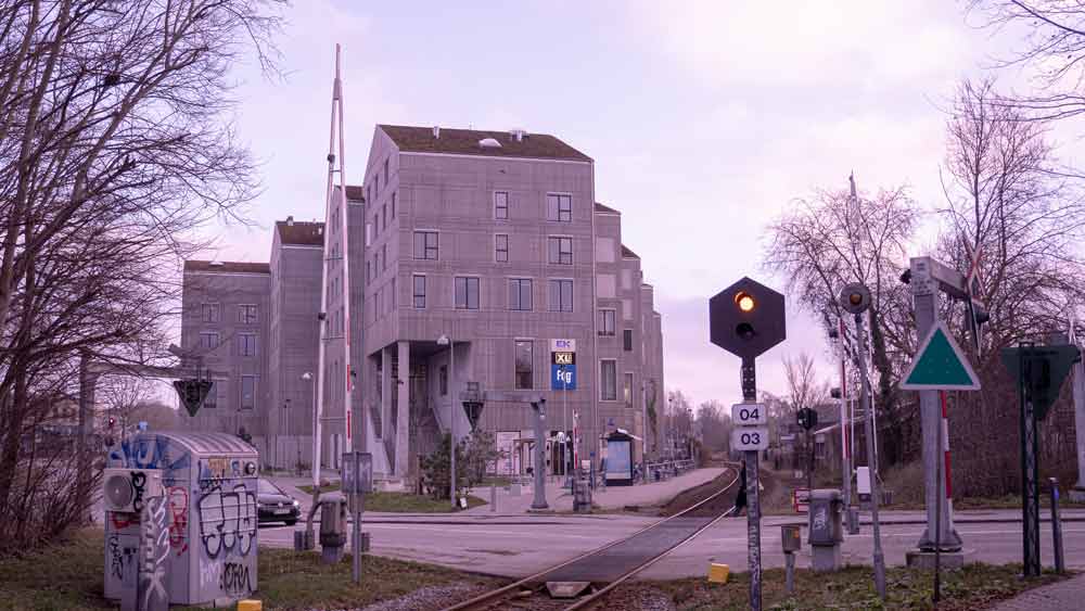 ekfront1